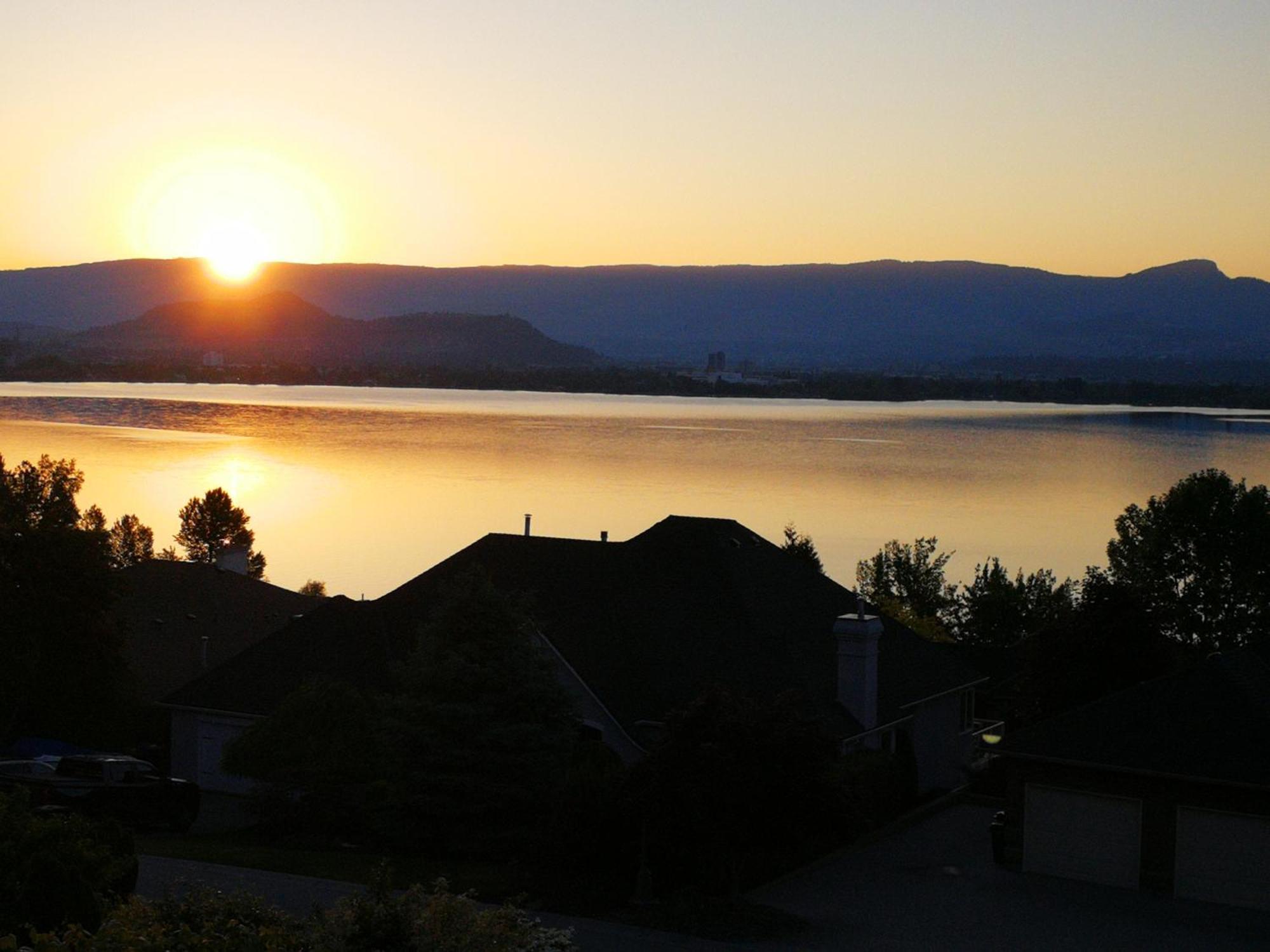 Casa Grande Lakeview House West Kelowna Camera foto